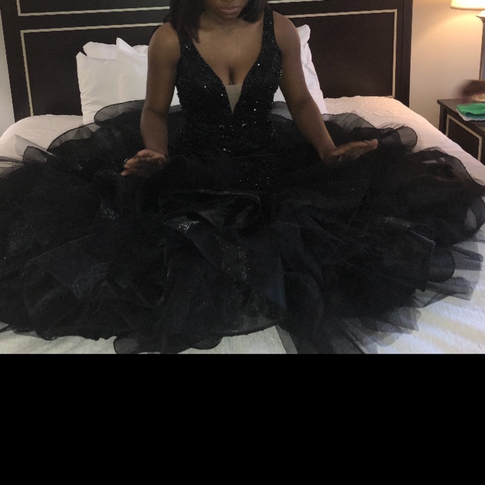 Prom dress size 4 - Picture 7 of 7